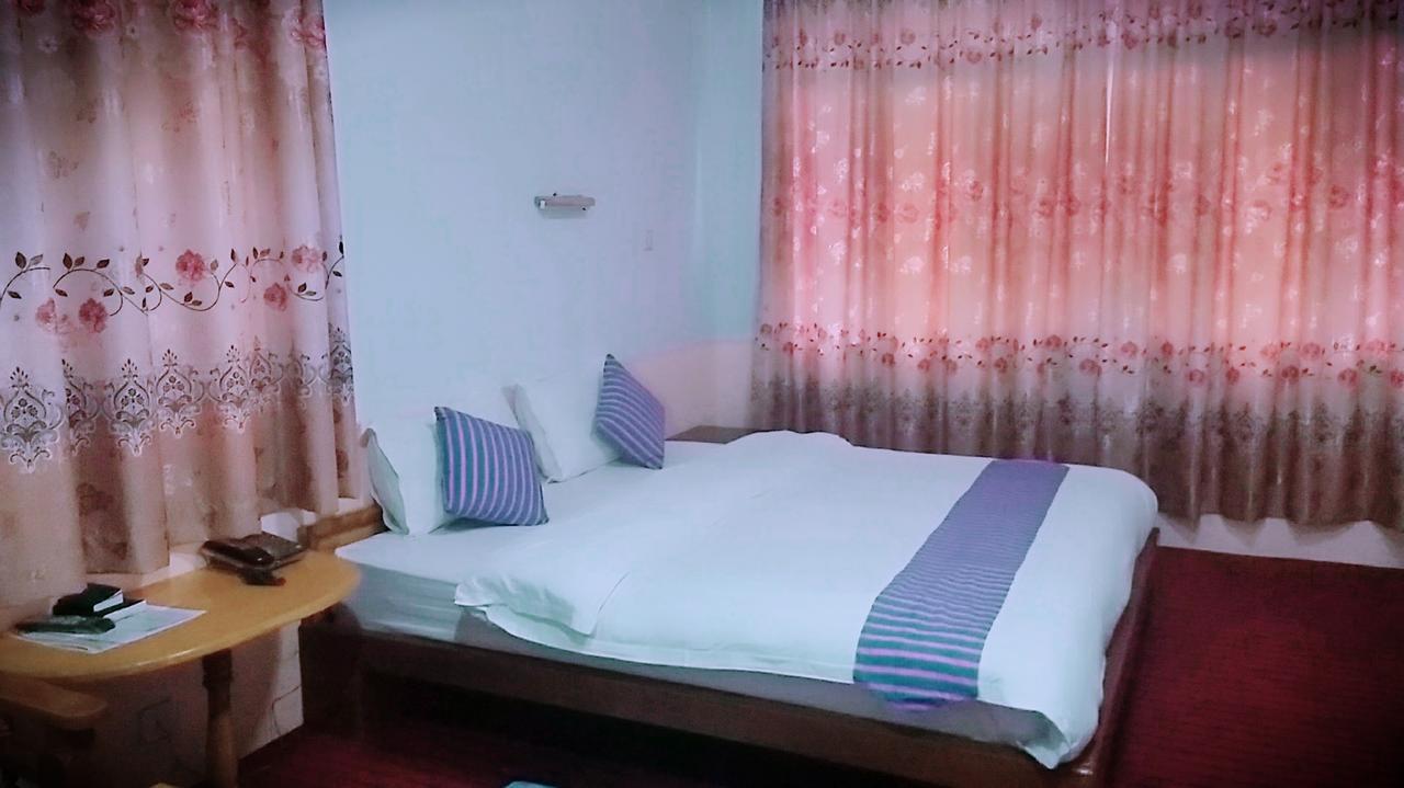 Wun Tawp Garden Hotel Myitkyinā المظهر الخارجي الصورة